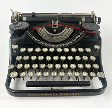 Antica macchina da scrivere