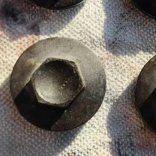 Tappi vite coperchio - coperchio, valvole