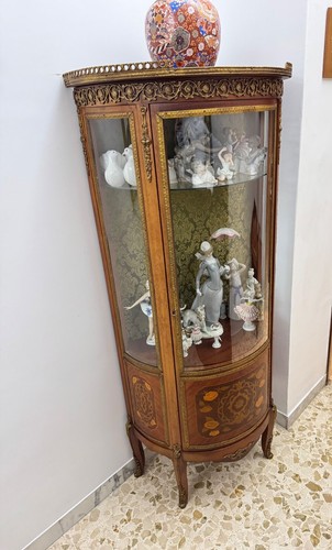 Vetrina stile antico - in,