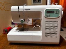 macchina da cucire Brother + Set Filo Per Cucire