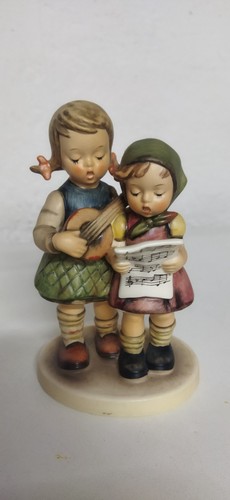 Goebel hummel close - goebel,