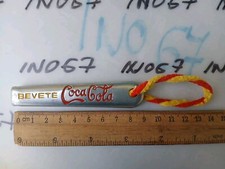  ?BEVETE COCA COLA CAVATAPPI PUBBLICITARIO VINTAGE '50/'60 APRIBOTTIGLIE TAPPO 