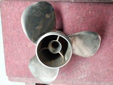 ELICA MERCURY MARINE A TRE PALE IN ACCIAIO PER PIEDEBRAVO III - PASSO 22 USATA