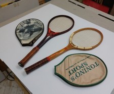 2 RACCHETTE TENNIS ANNI 70/80- DUNLOP MAXPLY LEGNO+ NICOLA PIETRANGELI TORNEO