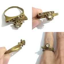Anello in bronzo antico stile