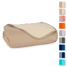 Copriletto trapuntato