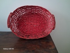 Cesto in vimini ovale rosso