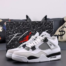 Air Jordan 4 "Military Black"