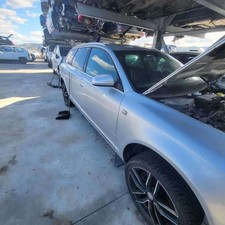 Ricambi usati sul piazzale