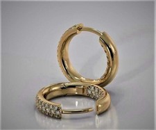 Orecchini a cerchio huggie