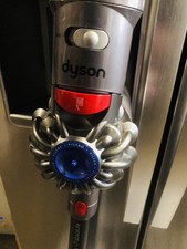 Dyson - ,