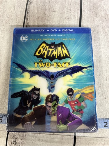Batman two face - vs., blu-ray