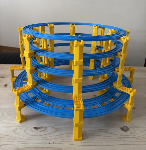 Tomy plarail trackmaster - tomy,