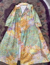 SPLENDIDO CAPPOTTO DONNA LUNGHEZZA INTERA 100% SETA REALIZZATO PER MUSEO METROPOLITANO D'ARTE