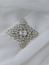 KJL Kenneth Jay Lane Crociforme Strass Croce di Malta Spilla 3" 