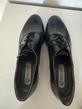SCARPE ELEGANTI rinomata marca