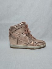 Sz 6 - Nike Dunk Sky Hi