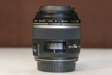 Canon USM APS-C EF-S60mm F/2.8