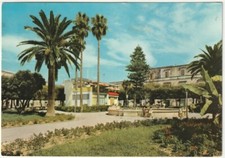 TRANI - UN ANGOLO DI PIAZZA