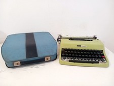 Macchina per Scrivere Olivetti Lettera 32 Verde con Custodia  Leggi Descrizione 