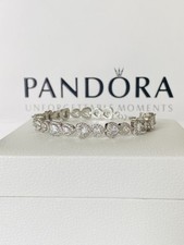 Pandora Bracciale Cuori Luminosi cm 20 Adatto alla misura del polso 16-19 cm