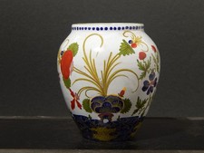 VINTAGE VASO CERAMICA FAENZA FATTO DECORATO A MANO ITALY DECORO AL GAROFANO