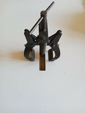 Antico strettoio / morsetto vintage da falegname per sagome mobili (anni 1900).