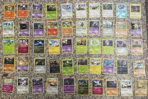 Lotto stock carte pokemon - stock, 50