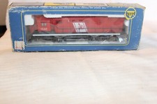 Scala HO AHM, Locomotiva diesel Alco Century 424, CNJ, rosso, 1540 - 5015