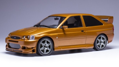 Modellino auto scala ixo - 1:18,