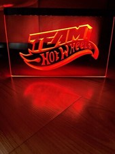 INSEGNA LUMINOSA NEON LED HOT