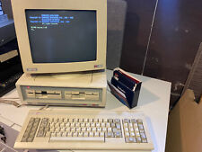 PC Amstrad 1640 DD complet en