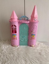 castello del lago di cigni barbie