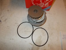 POMPA ACQUA OPEL ASCONA C KADETT E 1600 diesel VECTRA 1700 DIESEL 