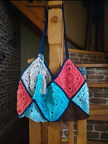 Borsa all uncinetto con - all'uncinetto,