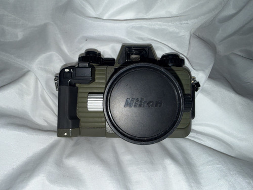 Nikonos verde con - verde,