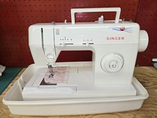 Macchina da cucire SINGER