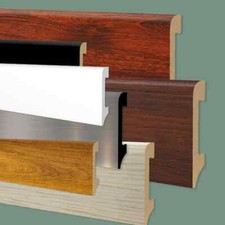 BATTISCOPA IN POLIMERO TEXTURE LEGNO - "ARD"  2 mt.        VERNICIABILI