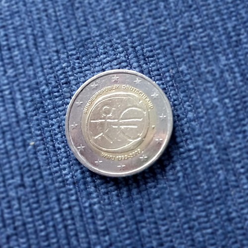 Moneta euro con omino - 2,