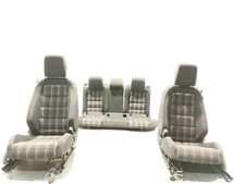 SET COMPLETO DI SEDILI /