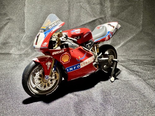 Minichamps troy bayliss ducati - minichamps,