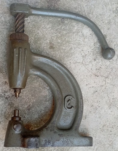 Pressa per bottoni manuale - pressa,