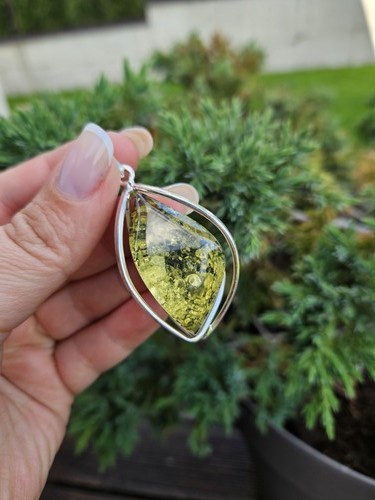Ciondolo ambra verde collana