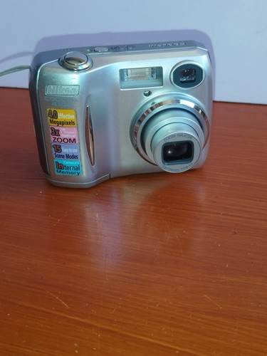 Nikon coolpix 4100 - ,