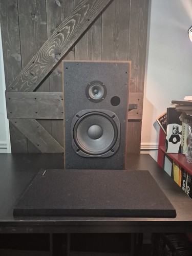 One pioneer 410 - one, (1)pioneer