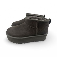 UGG Damen Classic Ultra Mini