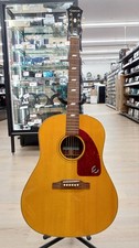 Chitarra acustica elettrica