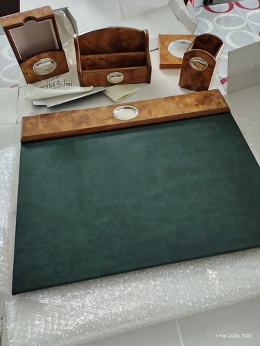 Set scrivania pelle e - in,