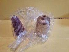 Matasse e rocchetti di lana