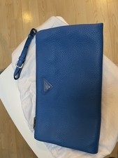 Pochette Prada in pelle 